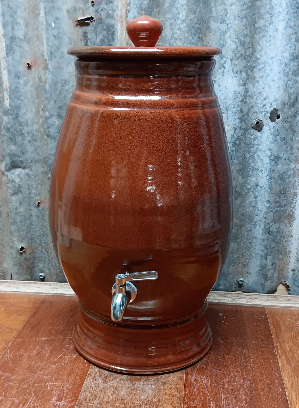 Mary Valley Water Filter Tomimoto Red - Peter Wallace Pottery