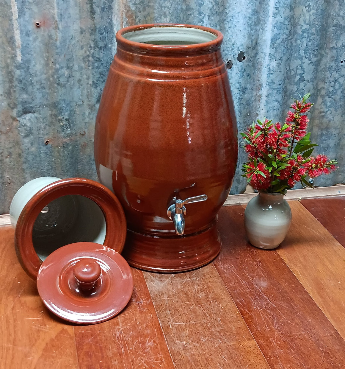 Mary Valley Water Filter Tomimoto Red - Peter Wallace Pottery