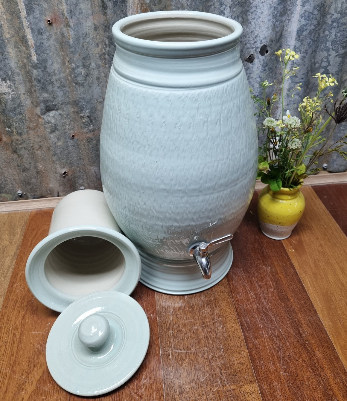 Mary Valley Boutique Water Pot - Chattered Mint - Peter Wallace Pottery