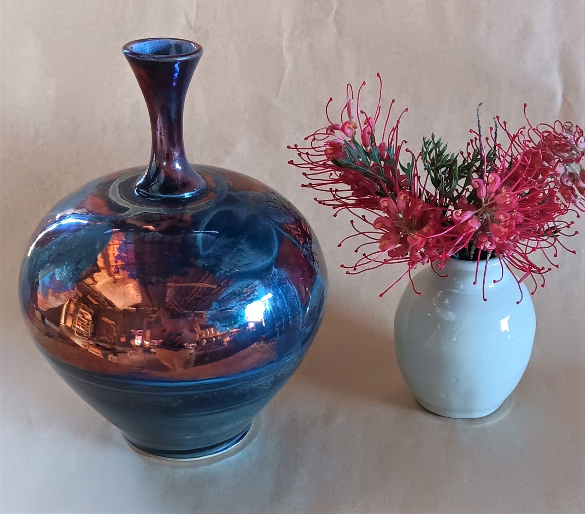 Luster Medium Vase 1. - Peter Wallace Pottery