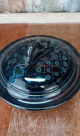 Arabian lustre littered vessel jewellery box
