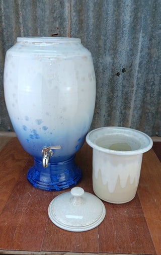 .Crystalline Blue & White Ceramic Water Filter