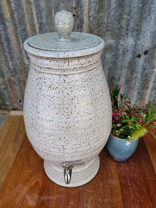 Mary Valley Mud Water Filter Vanilla Choc Chip - Peter Wallace Pottery