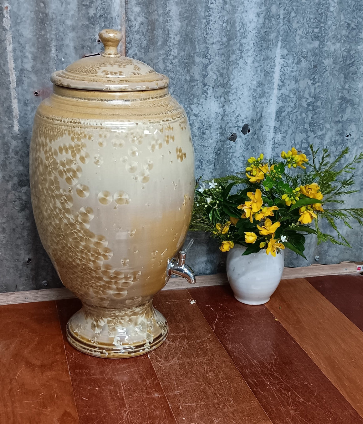 Crystalline Gold Ceramic Water Filter