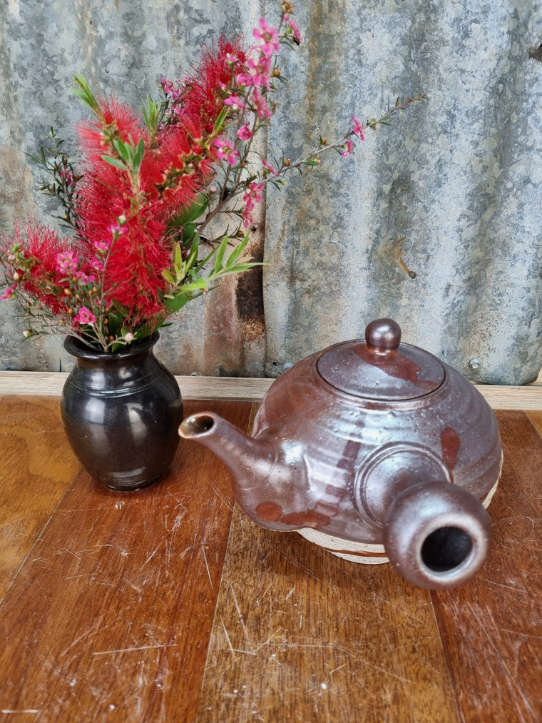 Tea Pot - Mary Valley Mud - Shino - Peter Wallace Pottery
